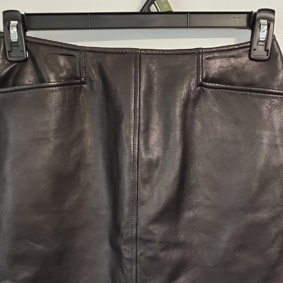 Valerie Stevens Black Leather Pencil Skirt - Picture 3 of 7
